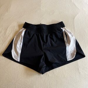 Layer 8 shorts. Size Large.